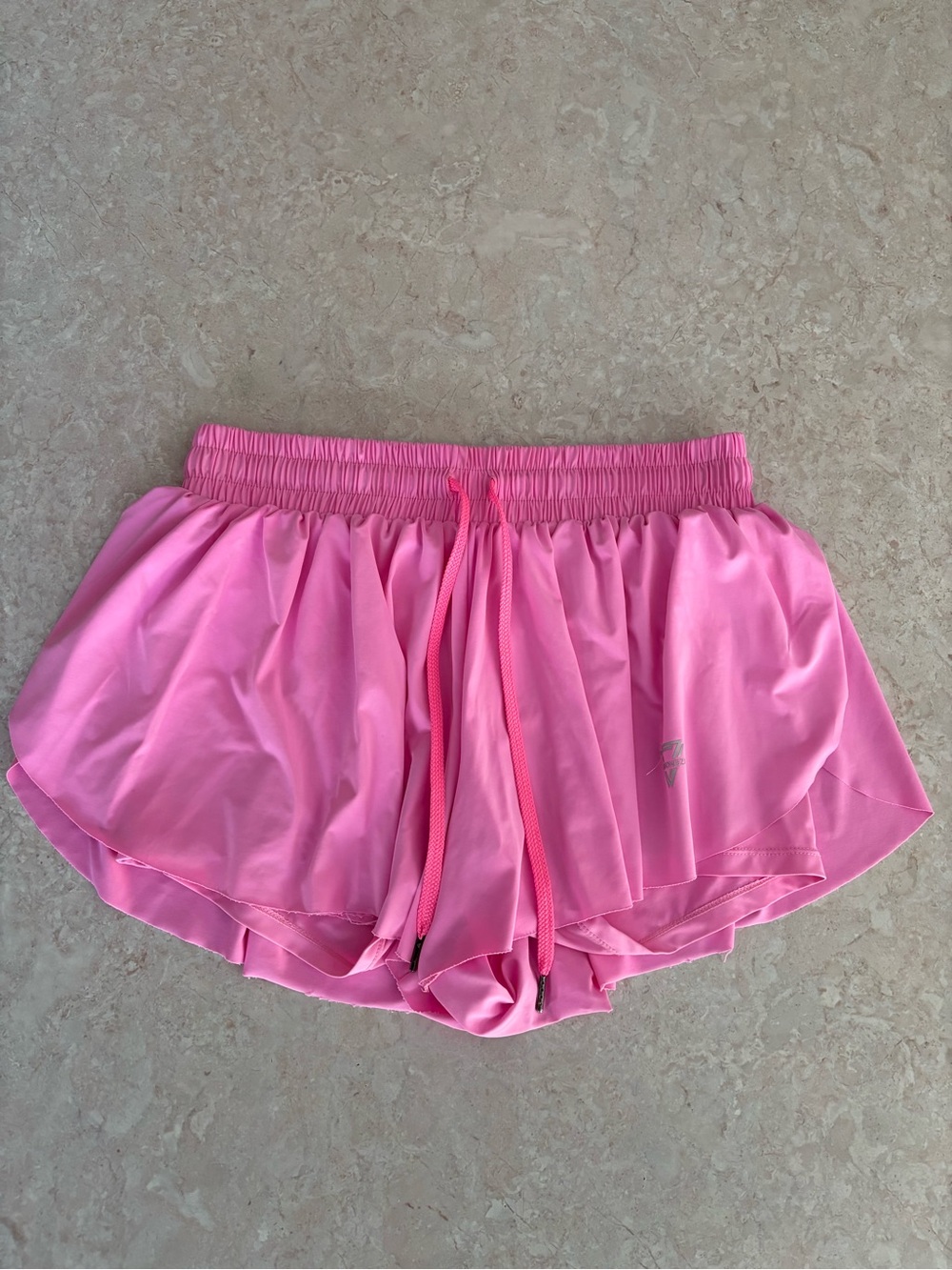 Luogongzi Women’s Bright Pink Athletic Running Shorts with Drawstring Size L